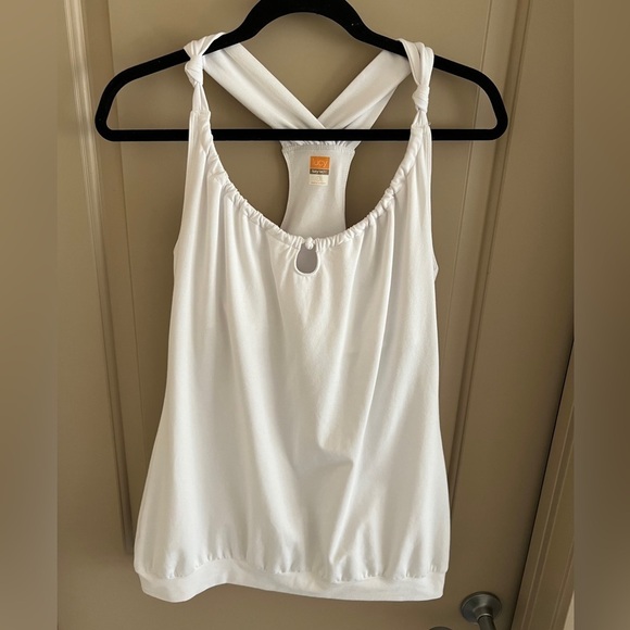 Gorgeous White Lucy Athletic Tank w/shelf bra Large - Picture 1 of 5
